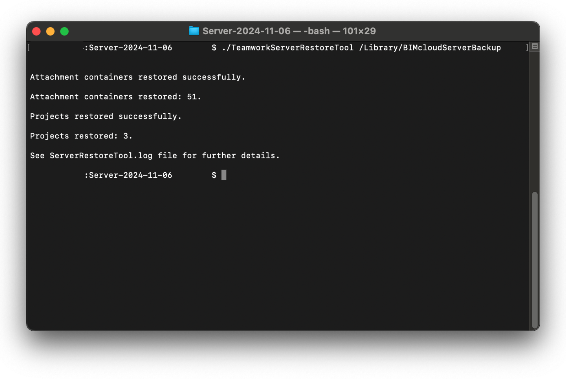 Terminalfenster mit Erfolgsmeldung nach Ausführung des Befehls TeamworkServerRestoreTool, Angabe wiederhergestellter Projekte und Anhänge sowie Hinweis auf das Logfile für weitere Details.